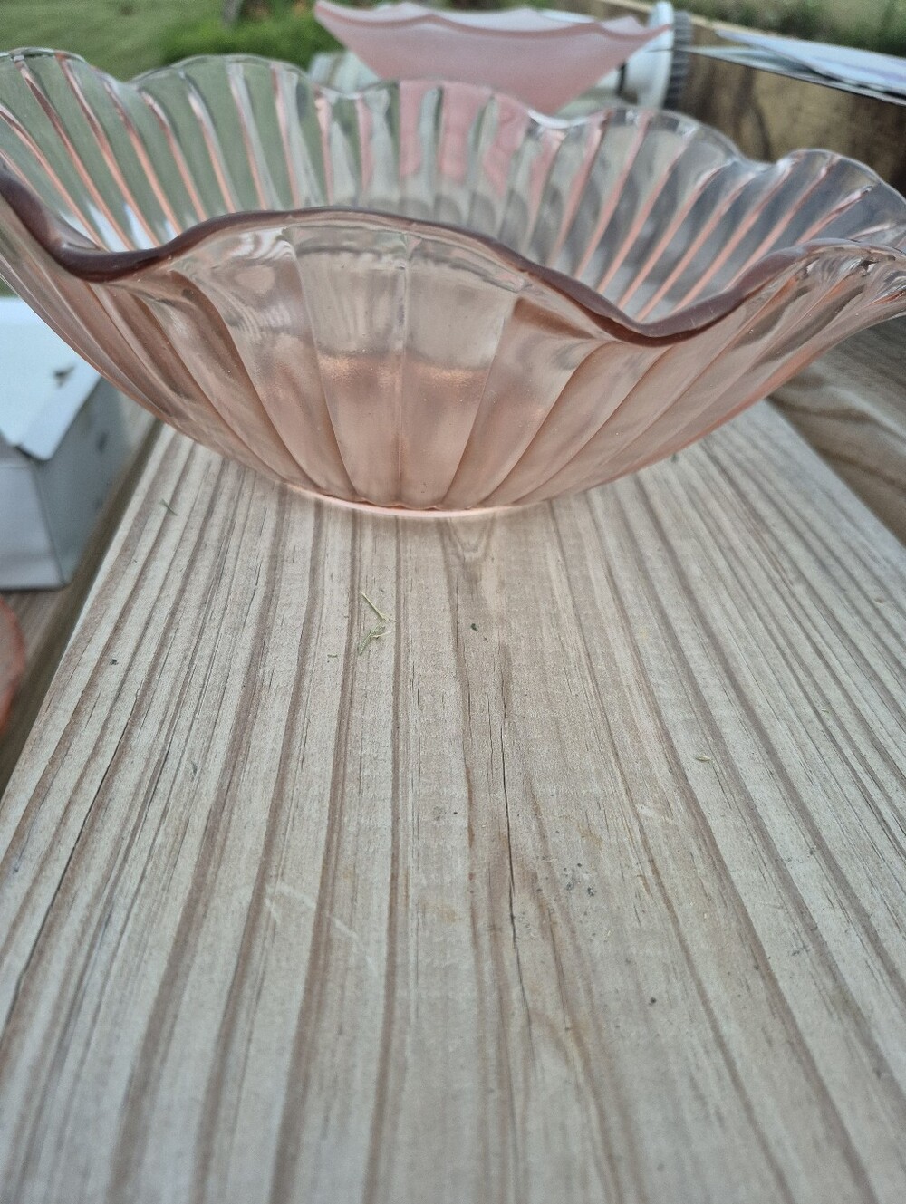Pink Depression Glass Ribbed Floral Serving Bowl